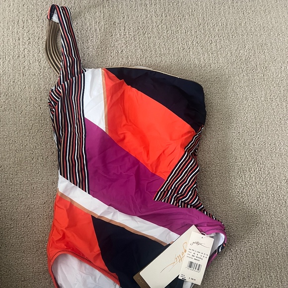 NWT! Gottex One-Piece Swimsuit Asymmetrical Colorblock Striped Strap Size 8 - Picture 1 of 3
